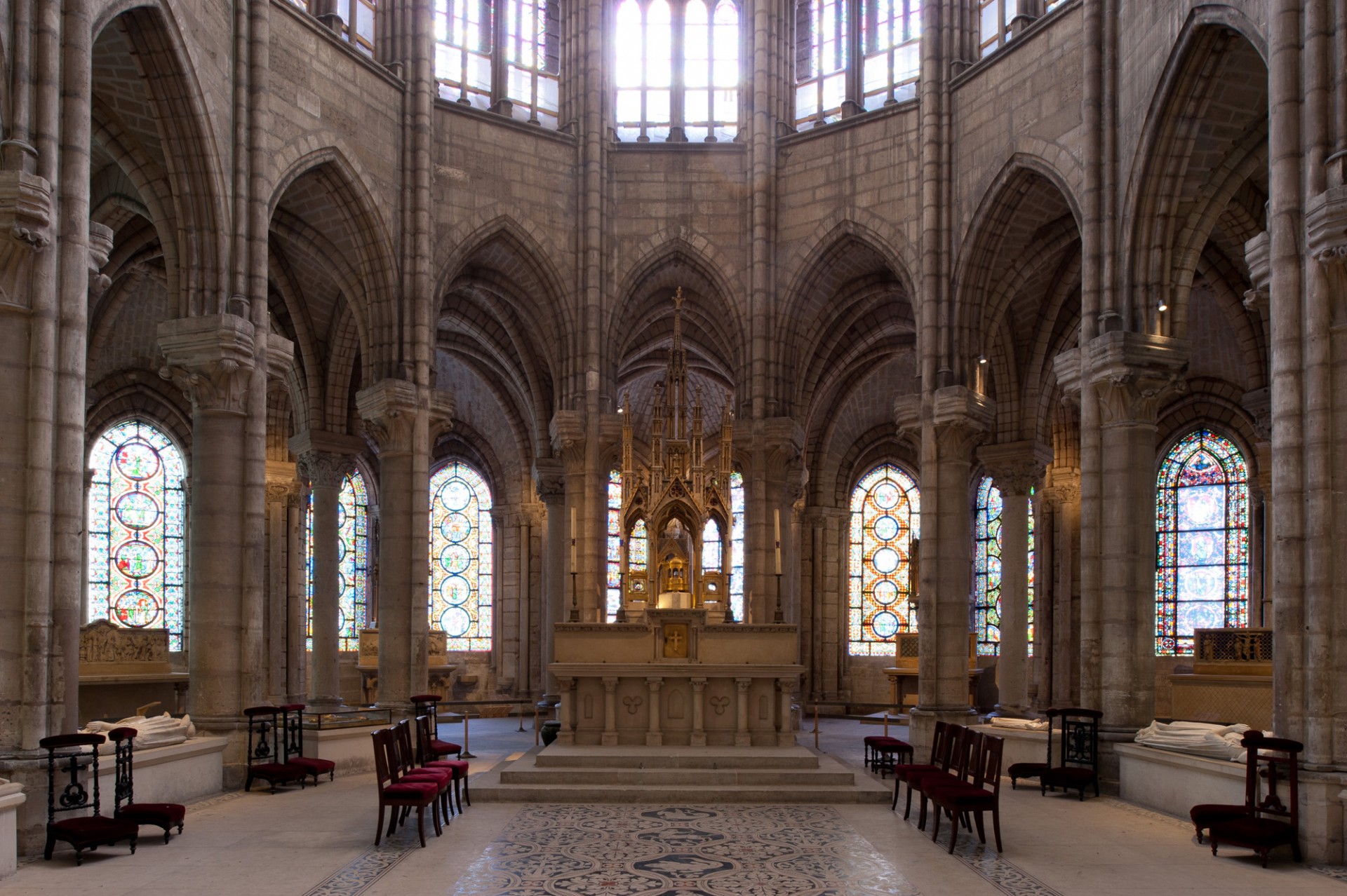 Saint-Denis, Apse