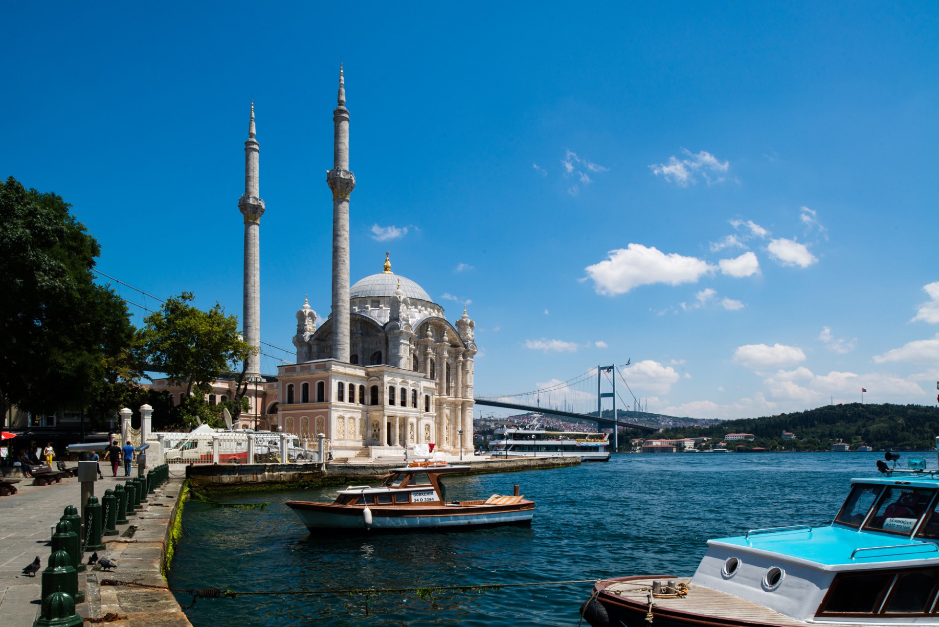 Ortakoy Camii