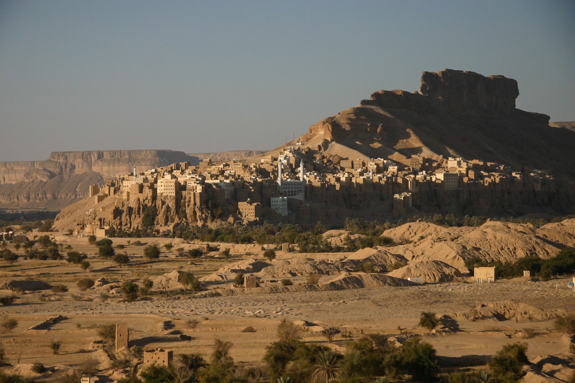 Yemen, Al Hajrain